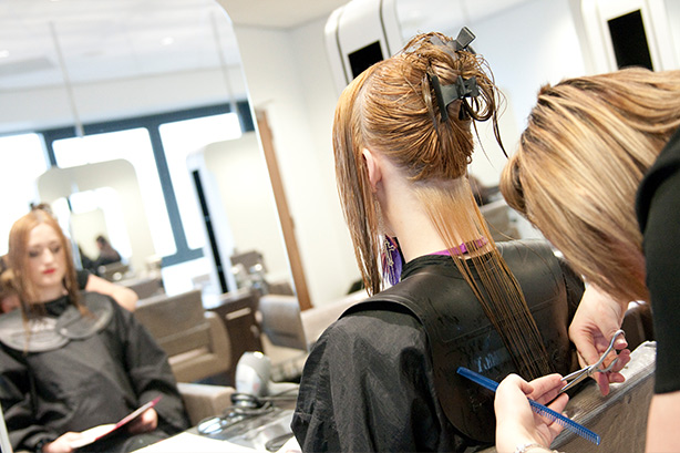 Reveal a whole new you in our industry-standard hair salon.